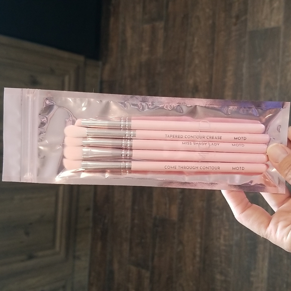 MOTD Brush Set. Brand New